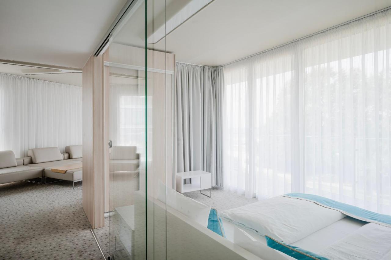 Ultra Marine By Zdrojowa Hotell Kołobrzeg Exteriör bild