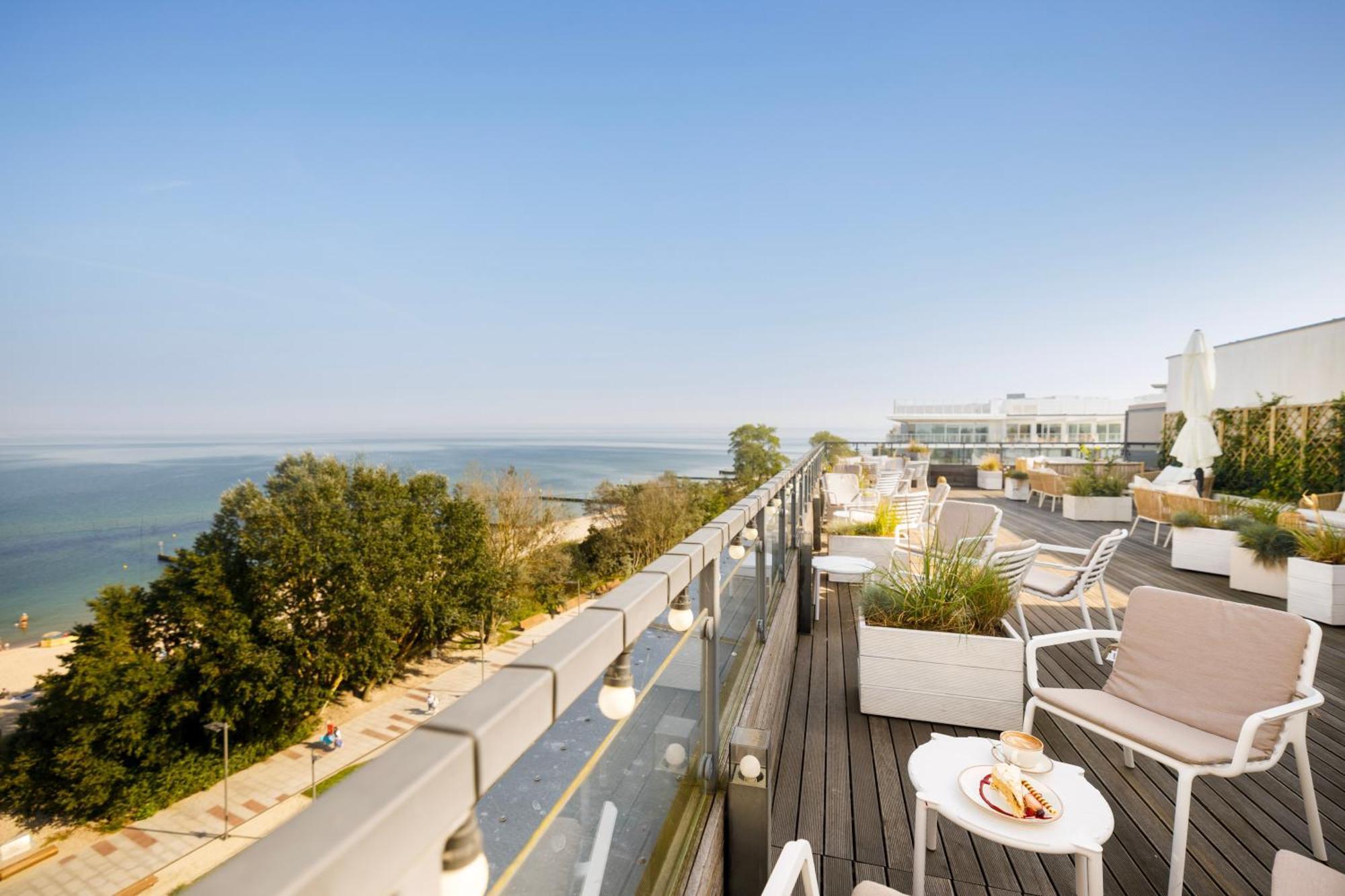 Ultra Marine By Zdrojowa Hotell Kołobrzeg Exteriör bild