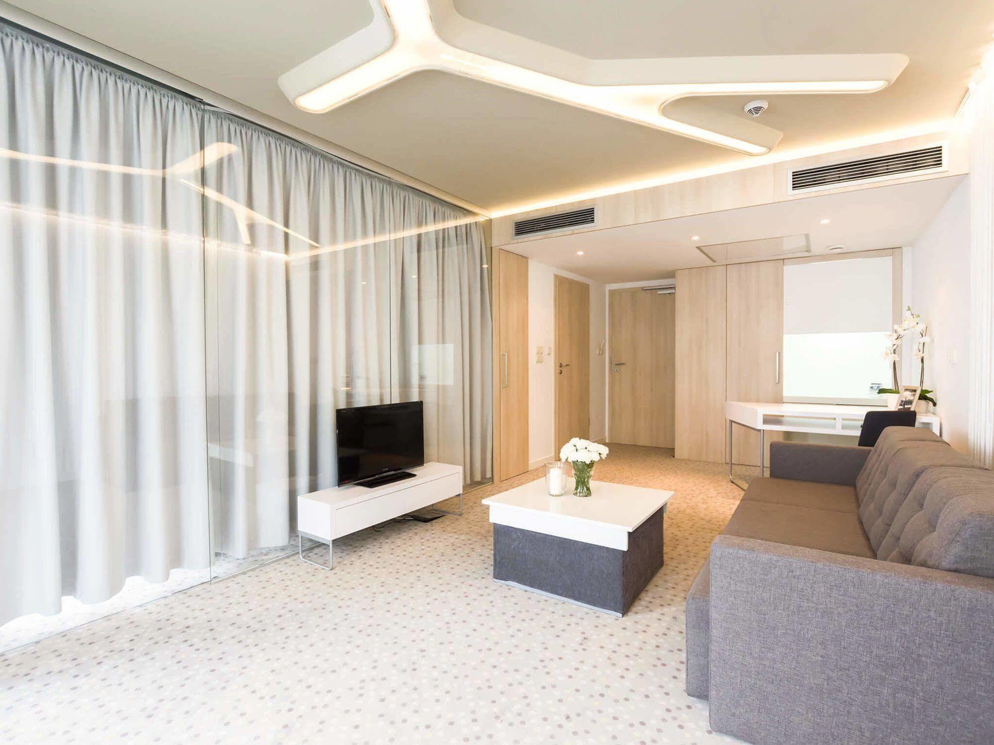 Ultra Marine By Zdrojowa Hotell Kołobrzeg Exteriör bild